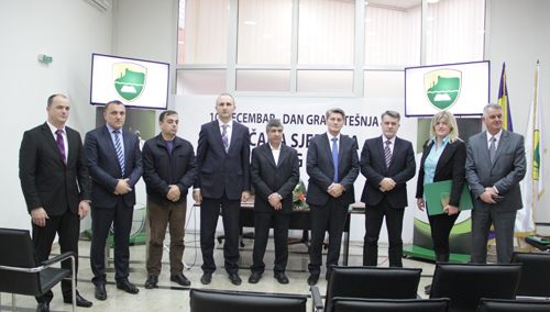 Završena rekonstrukcija Titove ulice i Trga Gazi Ferhat-bega u Tešnju