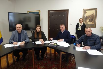 Potpisani ugovori za nove projekte na području općine Tešanj