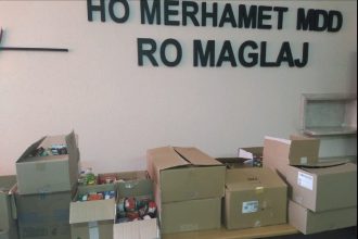 UČENICI POMAŽU NARODNOJ KUHINJI „MERHAMET“ – ZAJEDNO U DUHU SOLIDARNOSTI I RAMAZANA