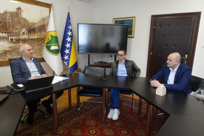 Sastanak sa predstavnicima Udruženja Srce za djecu oboljelu od raka